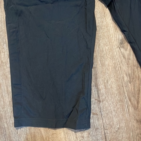 ADIDAS ACTIVEWEAR CAPRIS (M) - Picture 4 of 9